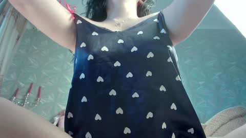 Snapshot of ria_32 chatting on December 14, 6:46 am ria_32 online show from December 14, 6:46 am