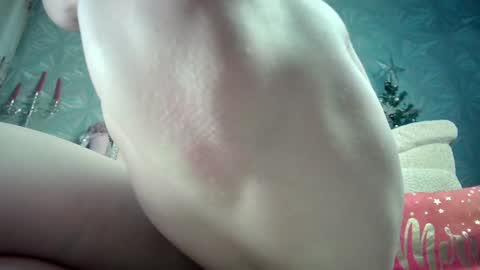 Snapshot of ria_32 chatting on December 31, 2:29 am ria_32 online show from December 31, 2:29 am