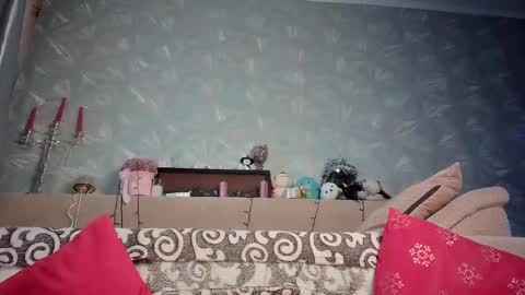 Snapshot of ria_32 chatting on February 11, 2:25 am ria_32 online show from February 11, 2:25 am