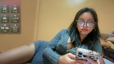 Snapshot of riana_gorgeous69 chatting on July 7, 7:29 pm riana online show from July 7, 7:29 pm