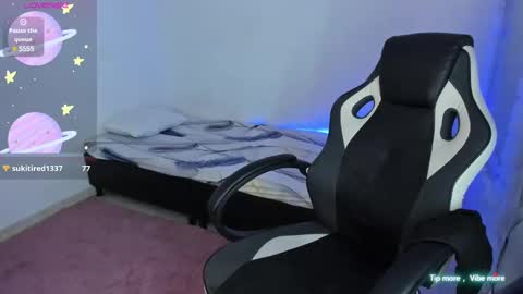 Snapshot of riana_kean chatting on February 27, 10:53 pm RianaK online show from February 27, 10:53 pm