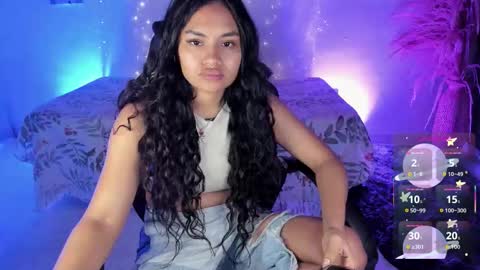 Snapshot of riana_kean chatting on November 25, 3:06 am RianaK online show from November 25, 3:06 am