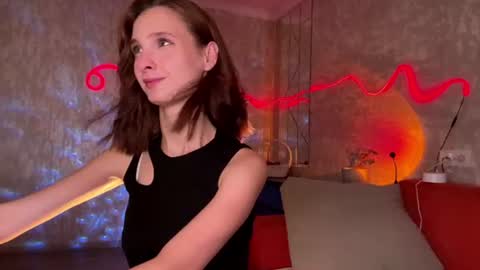 riana_razz online show from July 3, 1:50 pm