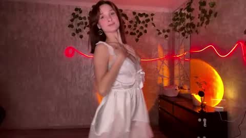 riana_razz online show from July 9, 3:05 pm