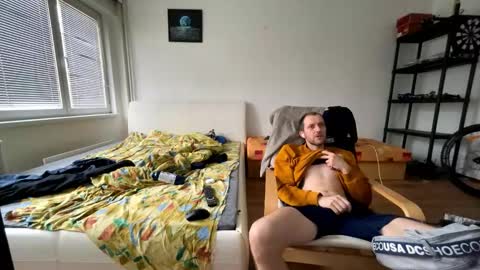 ricciardio online show from October 11, 12:04 pm