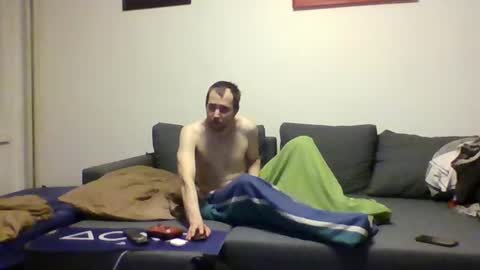 Snapshot of ricciardio chatting on June 9, 11:27 pm ricciardio online show from June 9, 11:27 pm