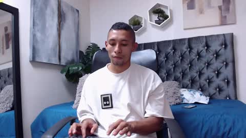 richar_voller online show from January 25, 5:40 pm