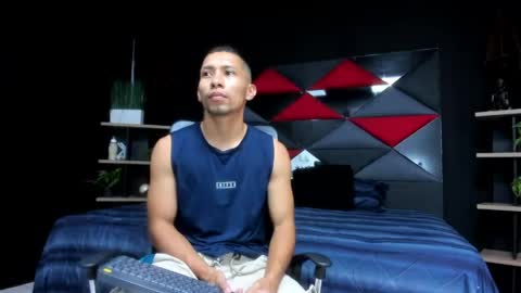 Snapshot of richar_voller chatting on May 22, 11:16 am richar_voller online show from May 22, 11:16 am
