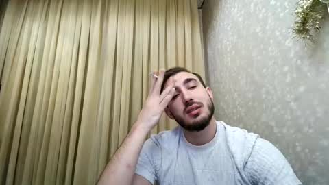 richard111223 online show from March 17, 9:51 pm