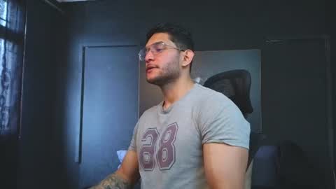 Snapshot of richard_milleer chatting on July 4, 5:08 pm Ricardo online show from July 4, 5:08 pm