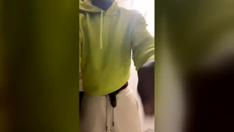 richardacoff1986 online show from December 14, 8:02 pm