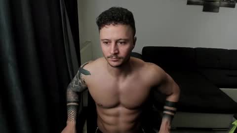 RichardDarell online show from April 27, 4:43 am