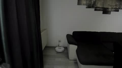 Snapshot of richarddarell chatting on June 14, 6:04 am RichardDarell online show from June 14, 6:04 am