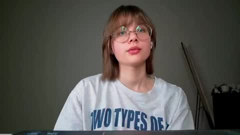 Snapshot of richardlundsten chatting on May 15, 6:59 pm Luna online show from May 15, 6:59 pm