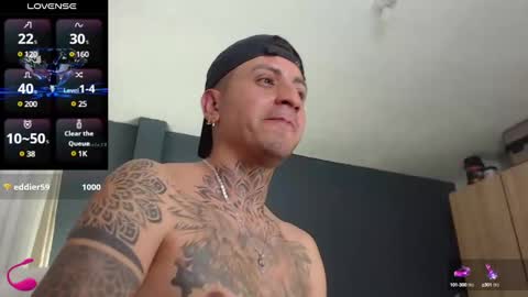 Snapshot of richi_grubby chatting on December 31, 11:06 pm David online show from December 31, 11:06 pm