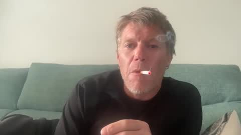 Snapshot of richiee3891 chatting on March 4, 4:13 pm richiee3891 online show from March 4, 4:13 pm