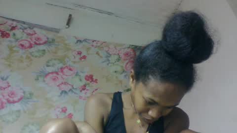richimelaa online show from May 28, 2:47 pm