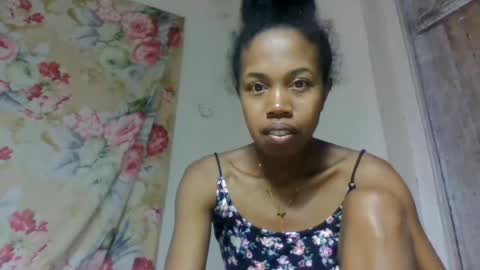 richimelaa online show from June 1, 11:23 am