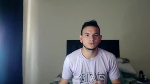 Snapshot of richr_latin_boy chatting on March 15, 2:12 pm rich online show from March 15, 2:12 pm