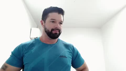 Snapshot of richrolland chatting on March 4, 9:11 pm Rickseduction online show from March 4, 9:11 pm