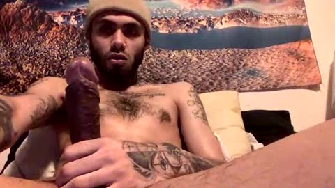 Snapshot of richthegreat95 chatting on May 11, 12:16 am richthegreat95 online show from May 11, 12:16 am