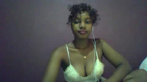ricie001 online show from March 30, 10:38 am