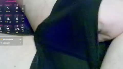 rick18211 online show from April 24, 4:04 am