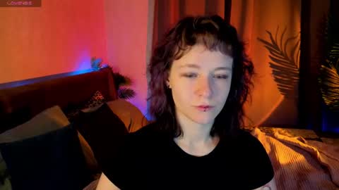 Snapshot of ricki_bloom chatting on July 2, 1:16 am Ricki online show from July 2, 1:16 am