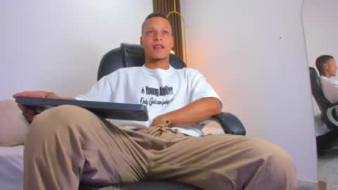 Ricky  online show from March 10, 6:56 pm