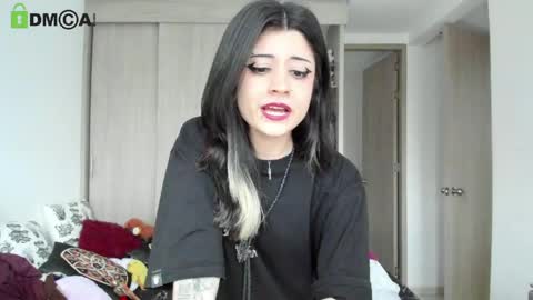 Snapshot of rickydicot_13 chatting on May 8, 10:48 pm RickyDicot 13 online show from May 8, 10:48 pm