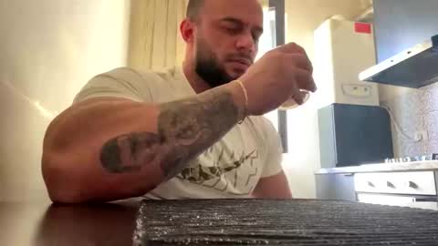 Snapshot of rickymiami1 chatting on October 20, 8:59 am rickymiami1 online show from October 20, 8:59 am