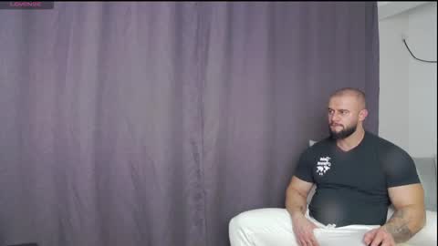 rickymiami1 online show from November 21, 6:39 pm