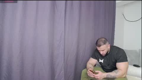 rickymiami1 online show from February 20, 8:31 pm