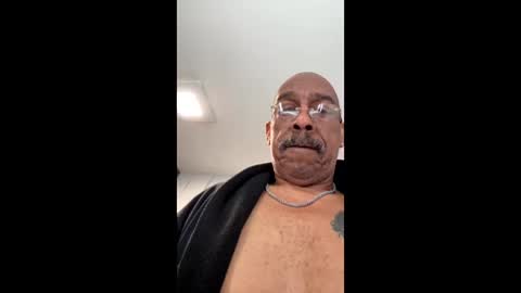 rico97681 online show from May 31, 12:01 pm