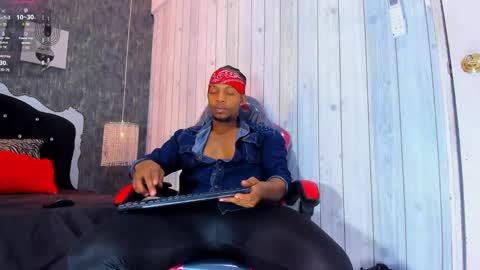 RicoBrowm online show from December 24, 3:38 am