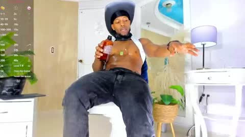 RicoBrowm online show from June 13, 4:10 am