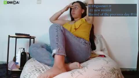 Snapshot of ricocandy chatting on November 1, 8:33 pm Candy online show from November 1, 8:33 pm