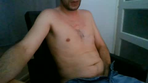 Snapshot of ricooo465 chatting on July 29, 9:46 pm ricooo465 online show from July 29, 9:46 pm