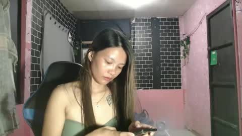 ride_me_angel online show from October 20, 12:38 pm