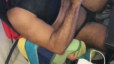 Snapshot of rider853 chatting on March 4, 2:17 am rider853 online show from March 4, 2:17 am