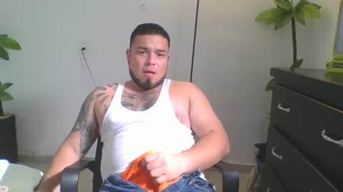 Snapshot of riderrc chatting on November 16, 7:41 pm DIRYRC online show from November 16, 7:41 pm