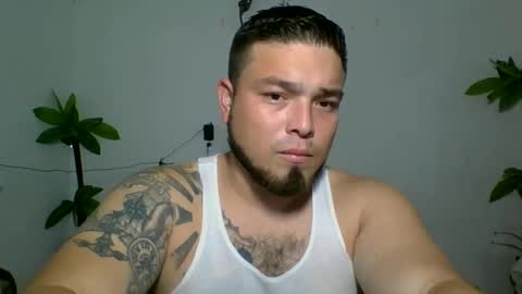 Snapshot of riderrc chatting on November 19, 7:47 pm DIRYRC online show from November 19, 7:47 pm