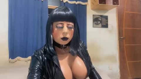 Ridrigo1980 online show from May 2, 4:06 am