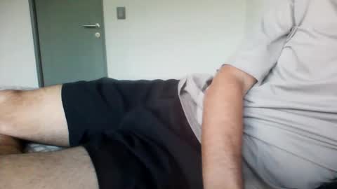 Snapshot of rielol23 chatting on October 15, 10:54 pm rielol23 online show from October 15, 10:54 pm