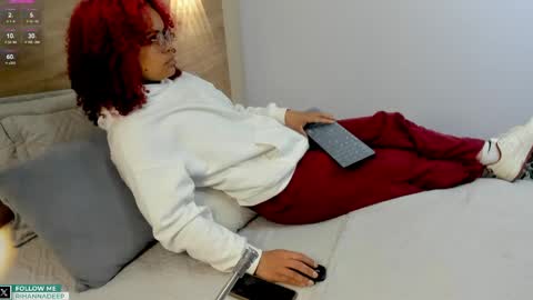 Snapshot of rihannadeep chatting on May 9, 9:58 am Sara online show from May 9, 9:58 am