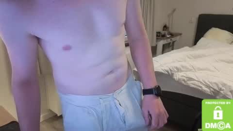 pukwillems online show from April 30, 6:36 pm
