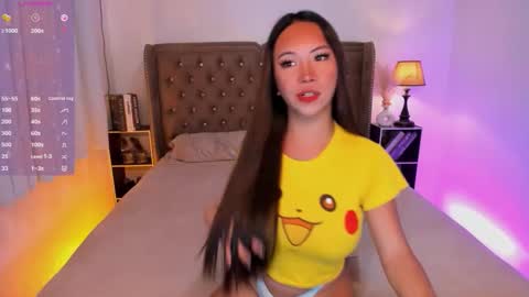 Snapshot of rileymillerx chatting on February 18, 1:34 am Riley online show from February 18, 1:34 am