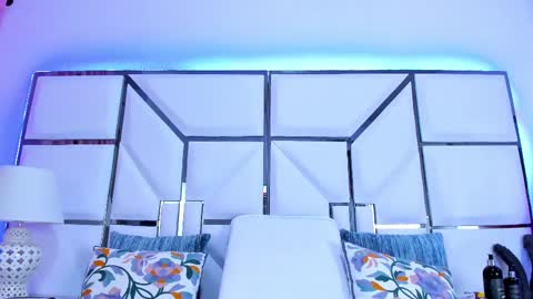 Riley online show from February 15, 11:28 am