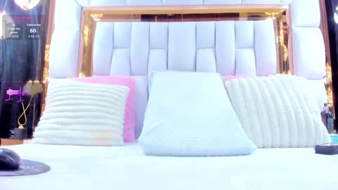 Riley online show from November 24, 11:43 am