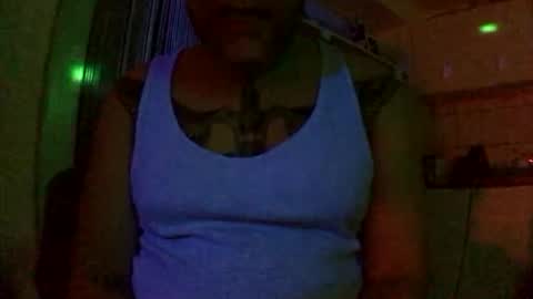 Snapshot of riod_rainforest_1983 chatting on November 1, 9:39 pm Rotrigo online show from November 1, 9:39 pm